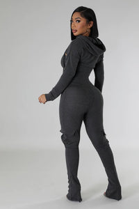 Thumbnail for 2 Piece Jumpsuit Outfit with cargo pockets for women, ideal for girls night and everyday looks. Back view.