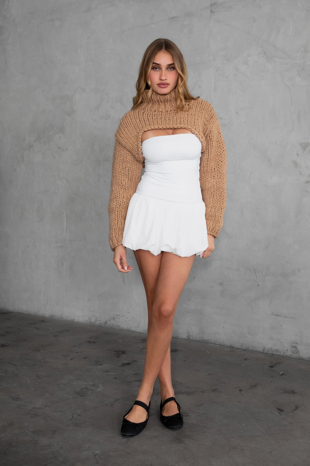 Scarlett’s Heavy Cropped Gauge Sweater Knit Shrug