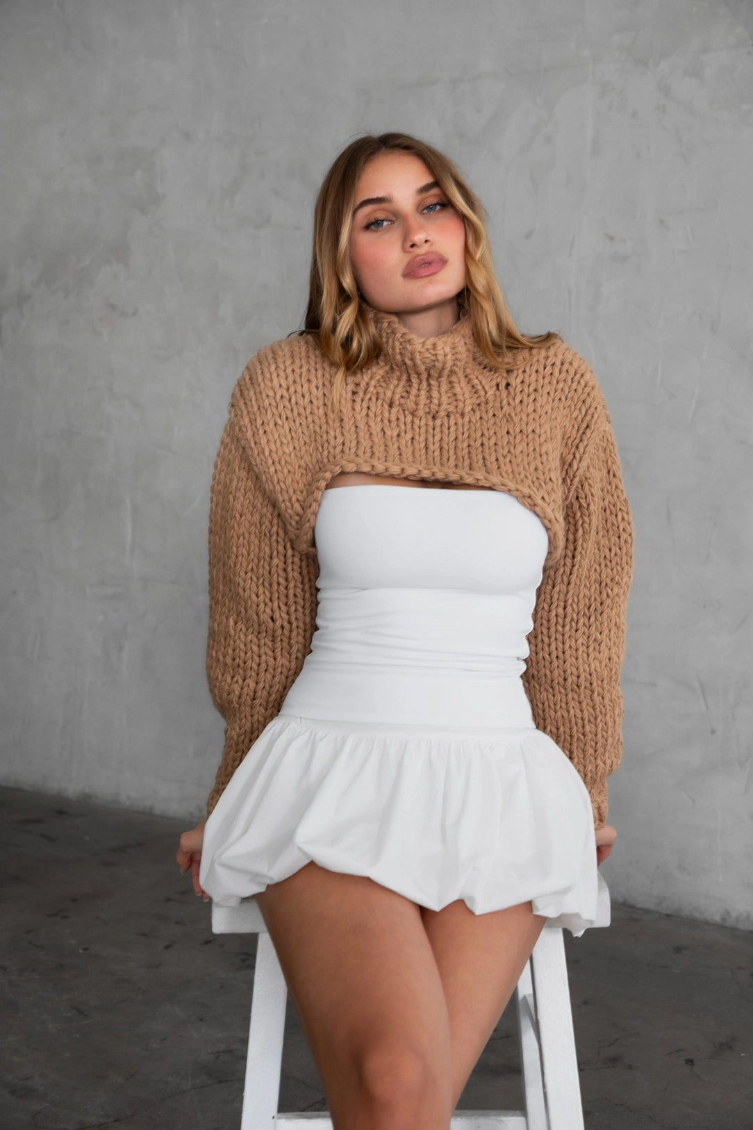 Scarlett’s Heavy Cropped Gauge Sweater Knit Shrug