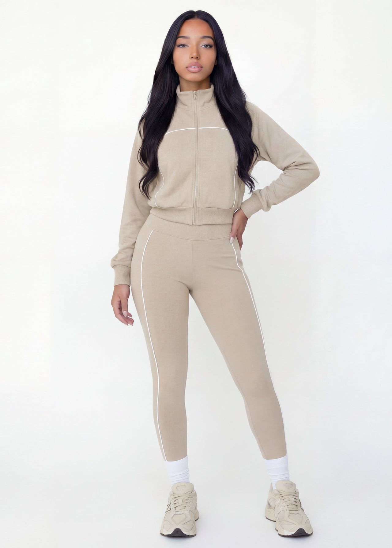 Pink Seal Zip-up windbreaker with high-waisted contrast leggings set.